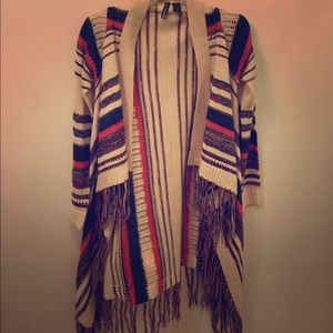 Hippie sweater w/ fringe