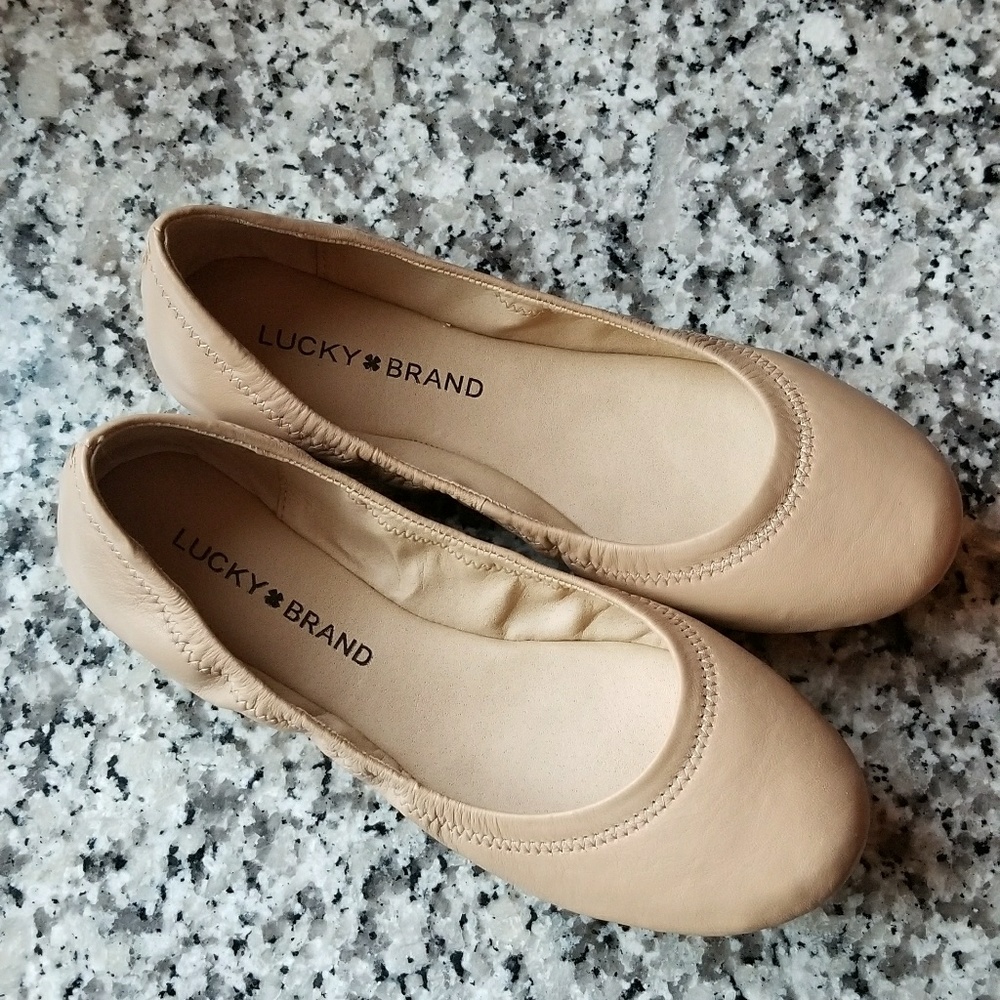 New Leather Lucky Brand Flats size 6/36