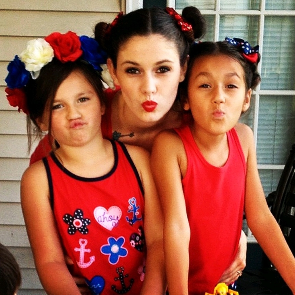 Meet your Posher, Samara