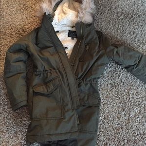 American Eagle coat
