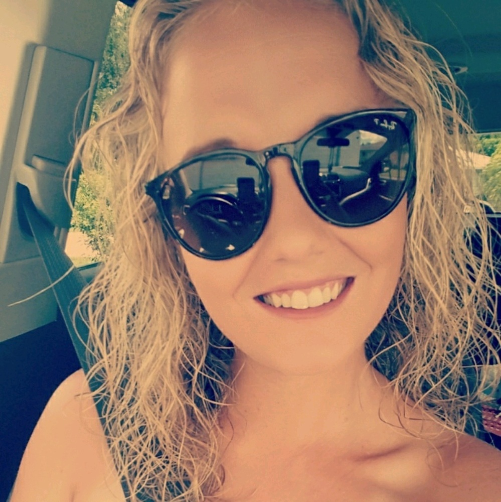 Meet your Posher, Tiffani