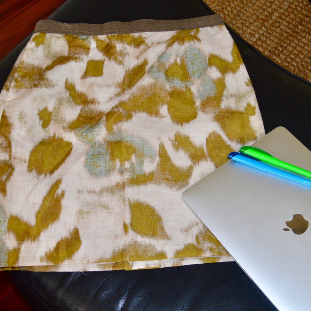 Ann Taylor Loft printed skirt