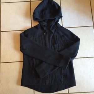 LULULEMON NAVY BLUE HOODIE