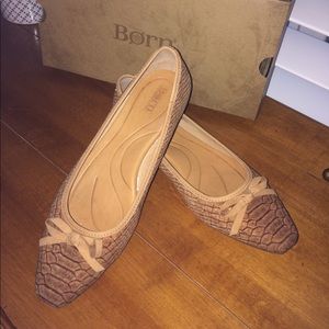 Brown Born Ballerina Flats Size 8.5