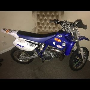 Yz 85