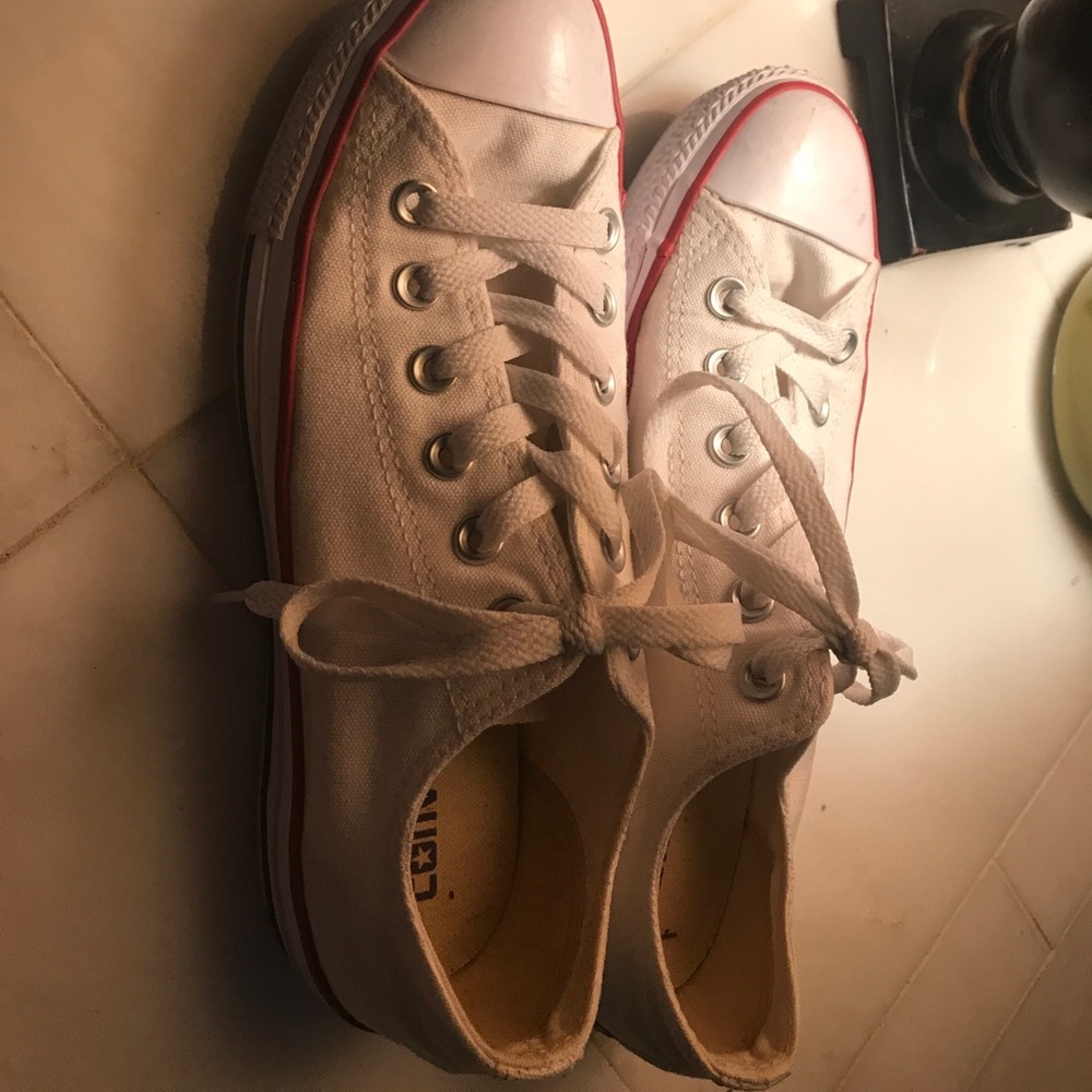 White Converse runners size 8