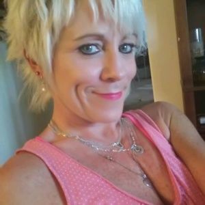 Meet your Posher, Pamela