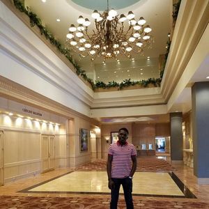 Meet your Posher, Justin