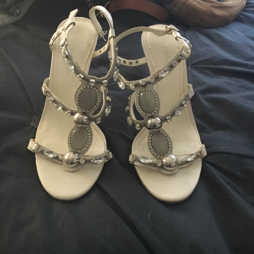 Bcbg heels