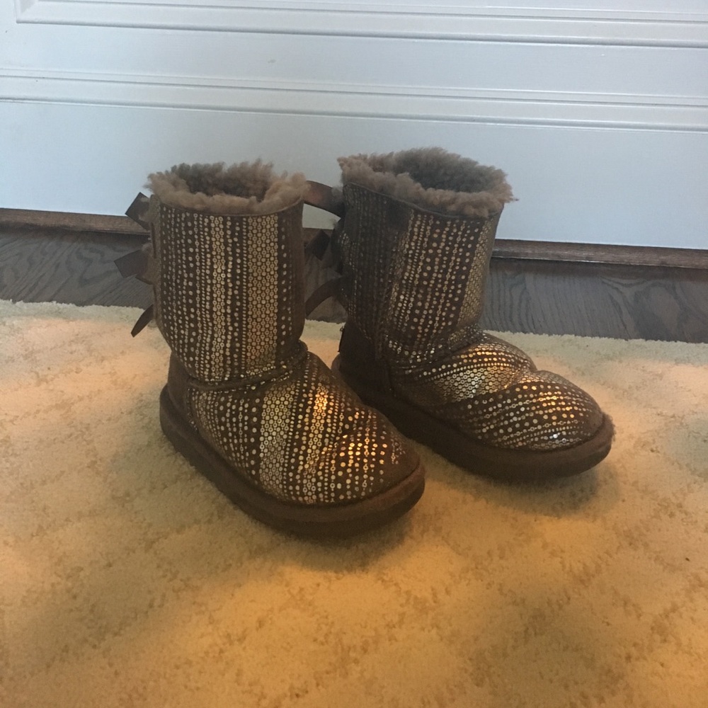 Ugg girls silver shoes