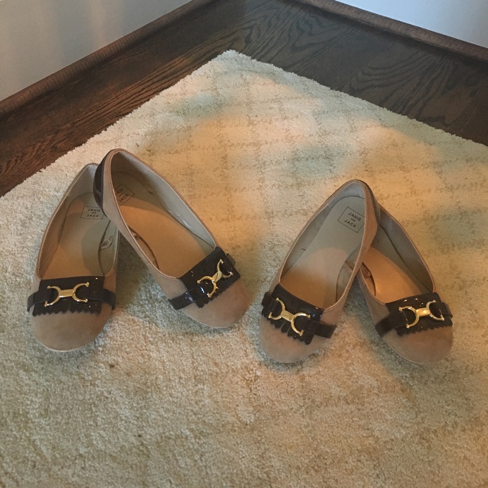 Janie and Jack brown and gold medallion flats.
