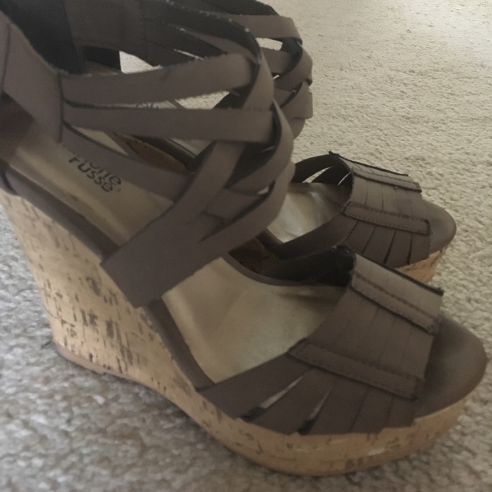 Army green wedges