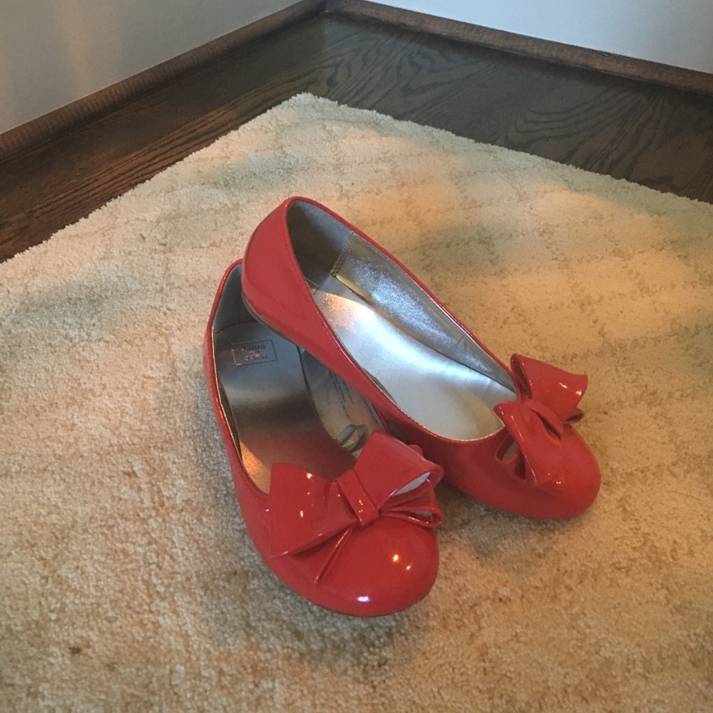 Janie and Jack red patent leather shoes.