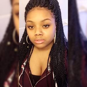 Meet your Posher, Ashley