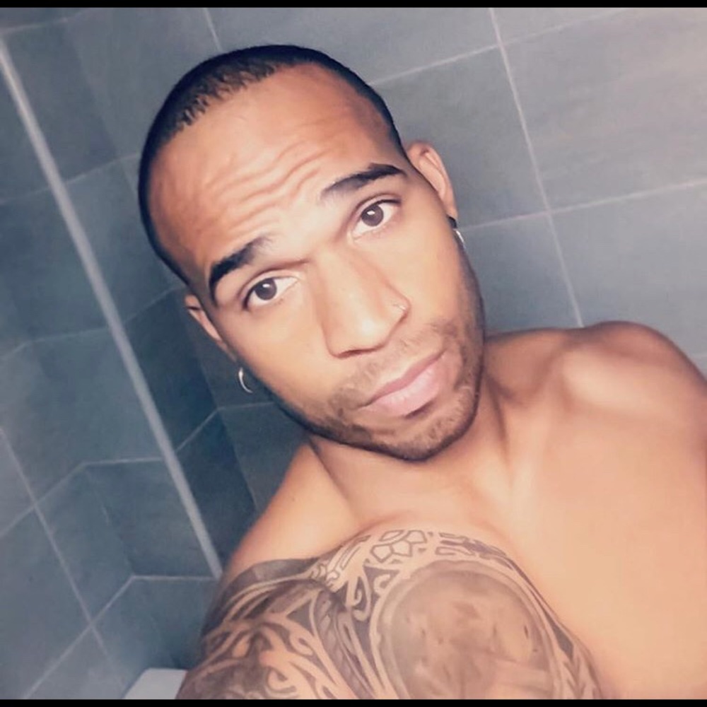 Meet your Posher, Aaron