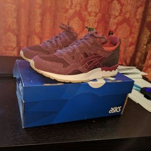 Asics GEL LYTE V RIOJA RED