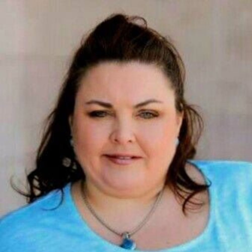 Meet your Posher, Elysia