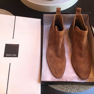 Dolce vita suede bootie