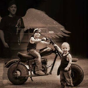 Meet your Posher, Dana