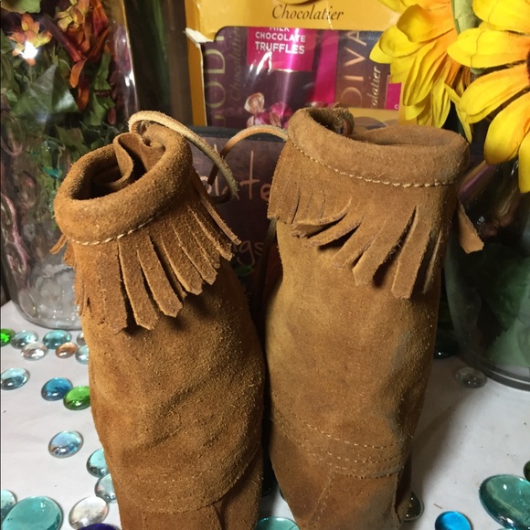 💋SALE💋Minnetonka Ankle Boots - Picture 7 of 8