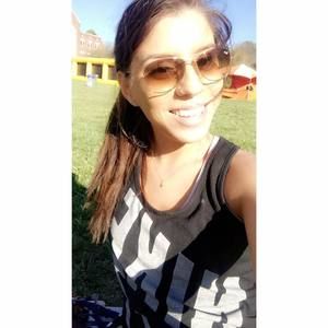 Meet your Posher, Leslie