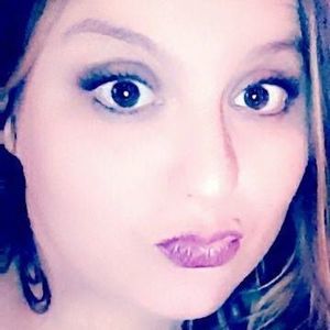 Meet your Posher, Danyelle