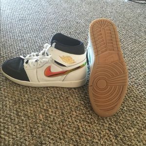 Air Jordan 1 Retro High Nouv. Size 9.5
