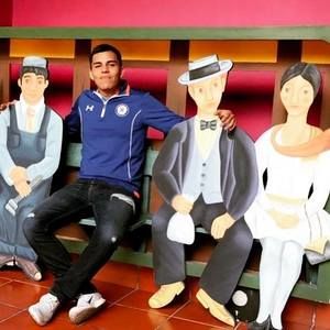 Meet your Posher, Sergio