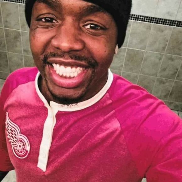 Meet your Posher, Matthew - Picture 1 of 1