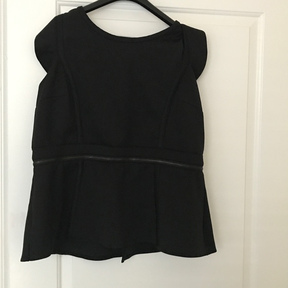 Eloquii detachable flutter sleeve top - Picture 2 of 4