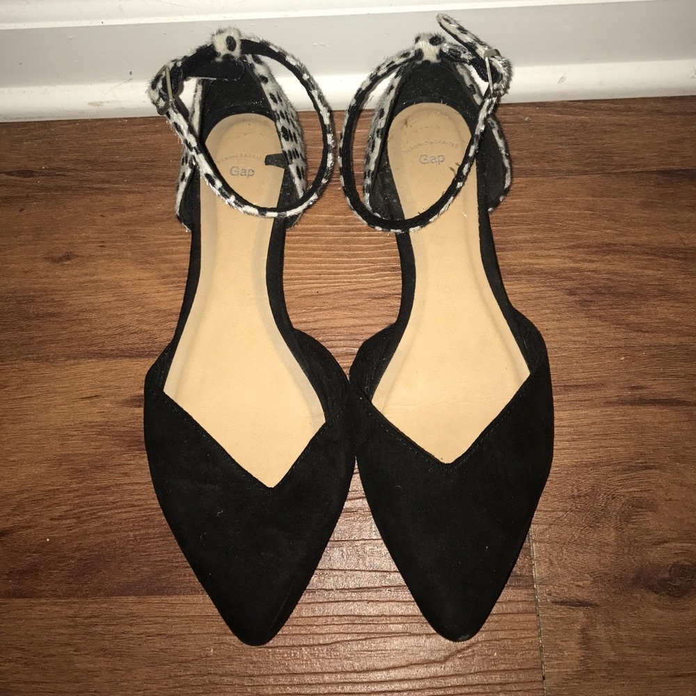 Gap flats! 💖 make offers