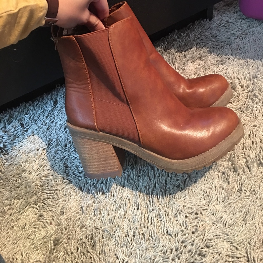 tan booties