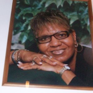 Meet your Posher, Deloris