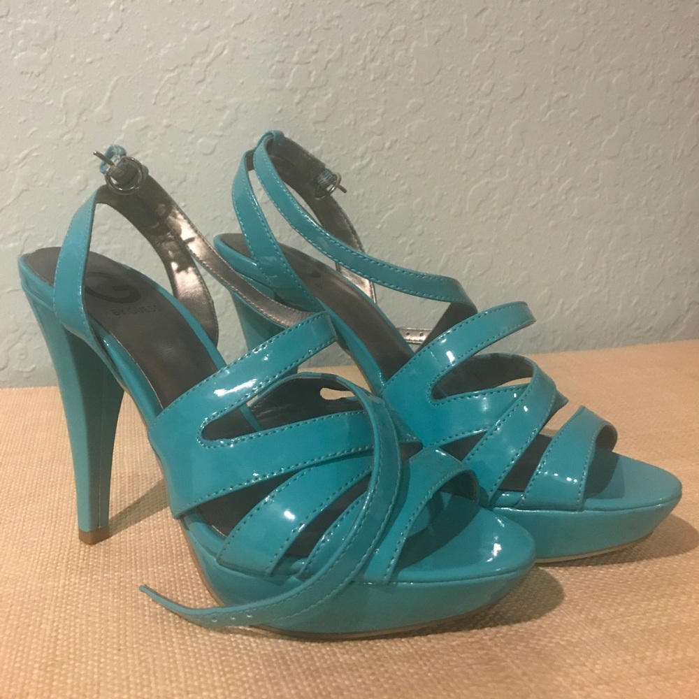 G by Guess turquoise 👠 heels! Size 7.5