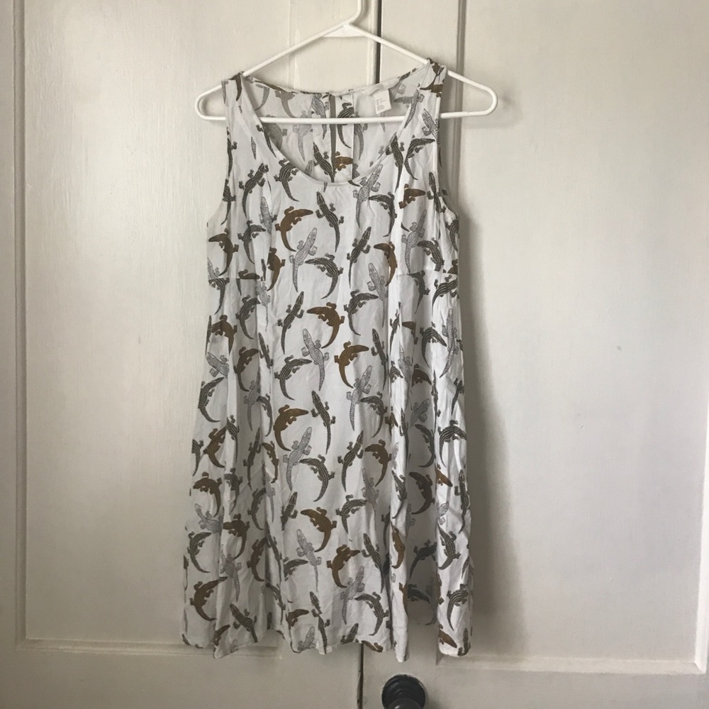 *Donating soon* H&M alligator dress