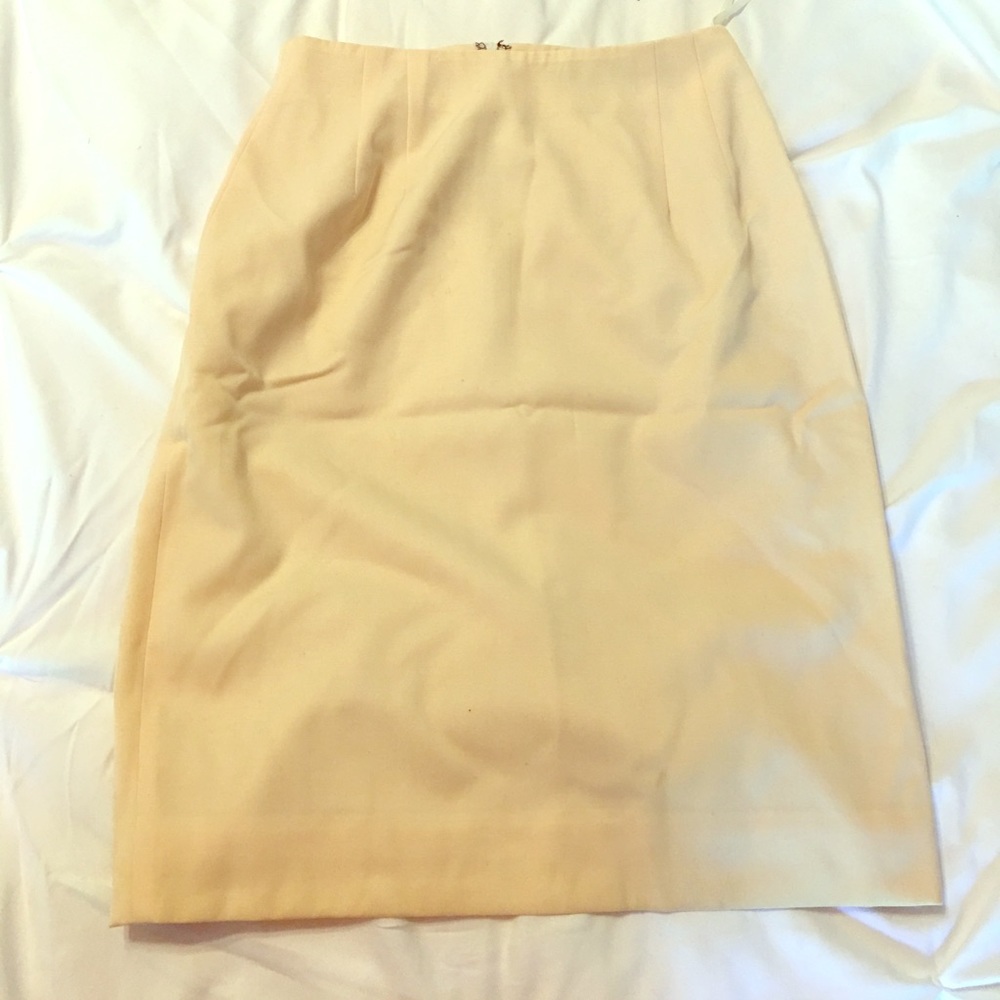 Creamy yellow professional a line skirt.