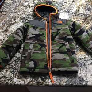 3t reversible northface coat