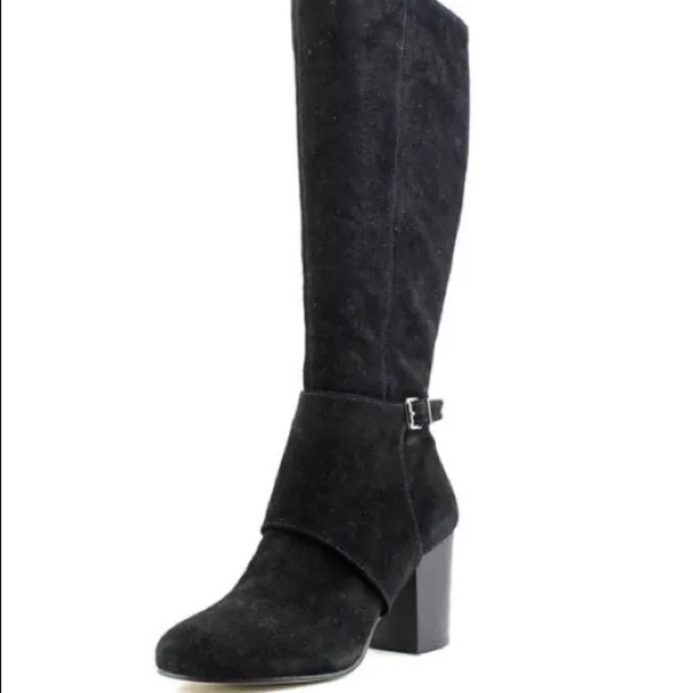 BCBGeneration Denver boot. Size 9