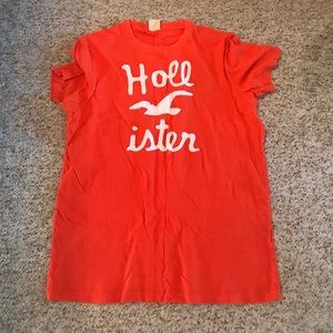 Men's Hollister tshirt