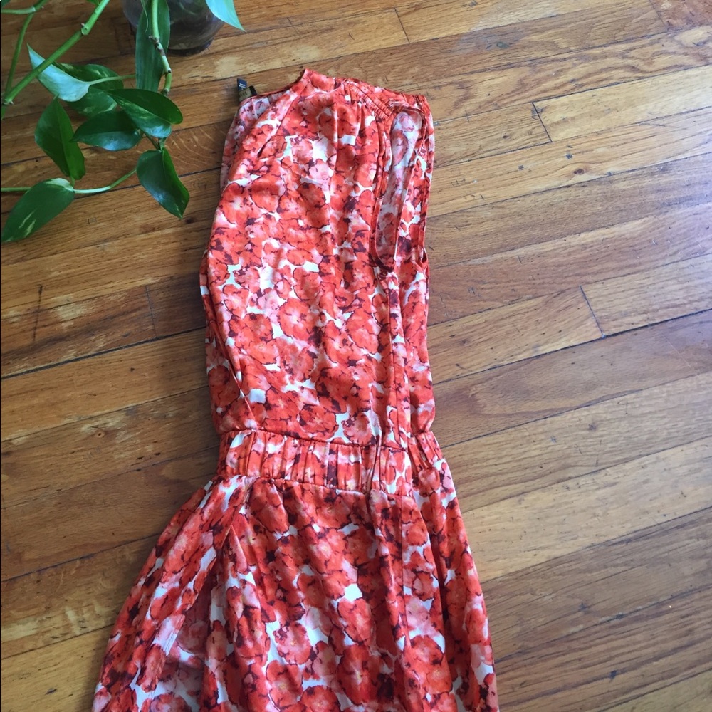 Dress - Picture 3 of 4