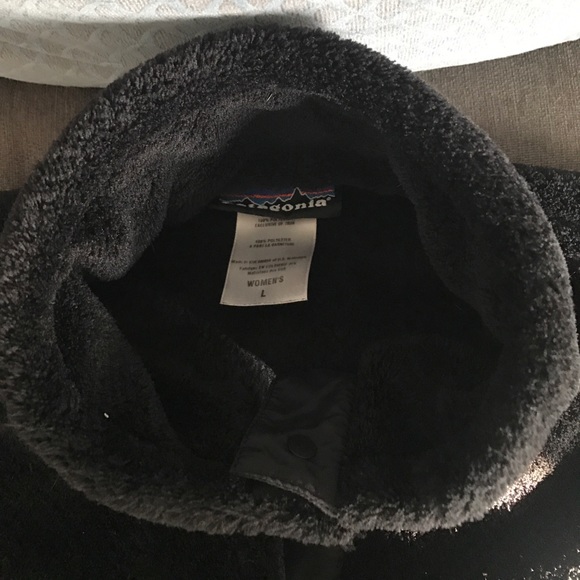 SOLD•Patagonia Re-tool Pullover Large•SOLD - Picture 3 of 3