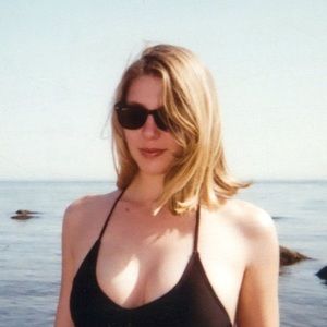 Meet your Posher, Savannah