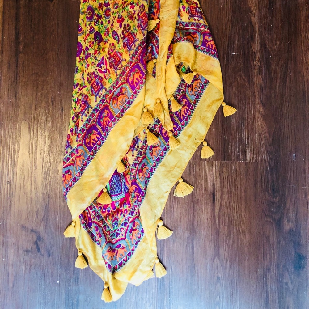 goldenrod silk scarf (made in india)