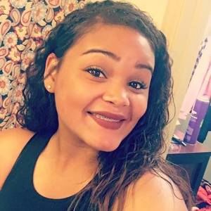 Meet your Posher, Mickayla