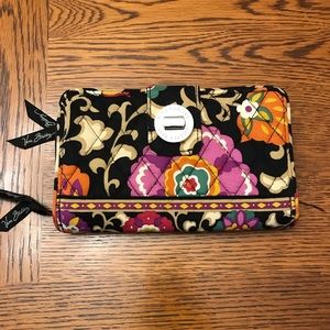 Vera Bradley Turn lock wallet
