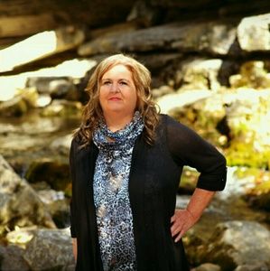 Meet your Posher, Cathy