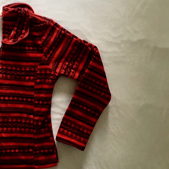 CLOSET CLOSING - Picture 2 of 5