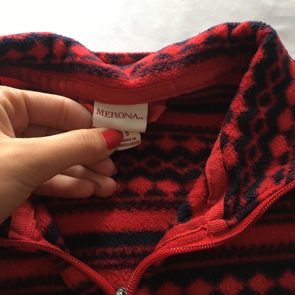 CLOSET CLOSING - Picture 3 of 5