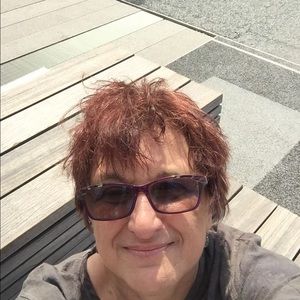 Meet your Posher, Marcia