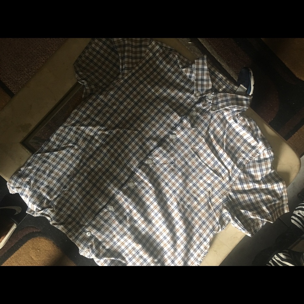Button Up π - Picture 3 of 3